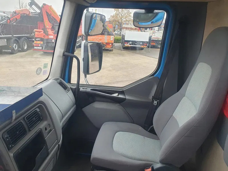 Renault DCi 220 - Tovornjak z dvigalom: slika 5 Renault DCi 220 - Tovornjak z dvigalom: slika 5