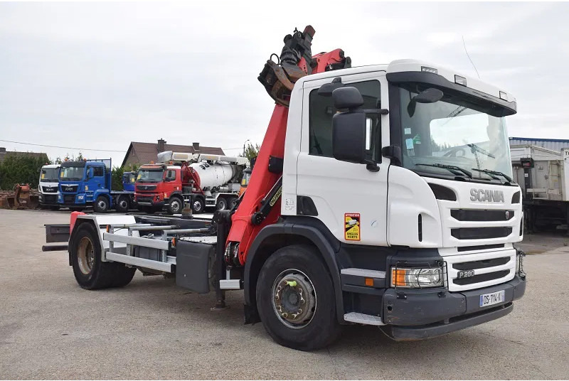Scania P280 - Tovornjak z dvigalom: slika 2 Scania P280 - Tovornjak z dvigalom: slika 2