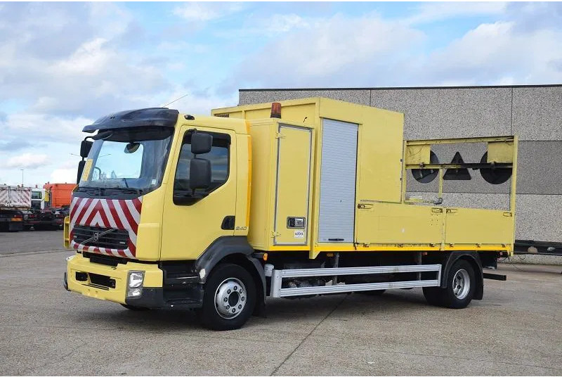 Volvo FL 250 - Tovornjak s kesonom: slika 3 Volvo FL 250 - Tovornjak s kesonom: slika 3