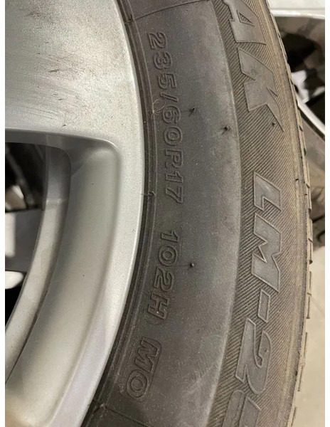 Bridgestone *Mercedes velgen 17 inch met Bridgestone banden*235/60 R17 - Gume in platišča za Avtomobil: slika 4 Bridgestone *Mercedes velgen 17 inch met Bridgestone banden*235/60 R17 - Gume in platišča za Avtomobil: slika 4