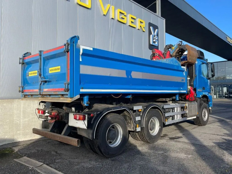 Mercedes-Benz Arocs 3342 *6x6*meegestuurd as*2zijdige kipper*Airco*Bluetooth - Tovornjak prekucnik, Tovornjak z dvigalom: slika 2 Mercedes-Benz Arocs 3342 *6x6*meegestuurd as*2zijdige kipper*Airco*Bluetooth - Tovornjak prekucnik, Tovornjak z dvigalom: slika 2