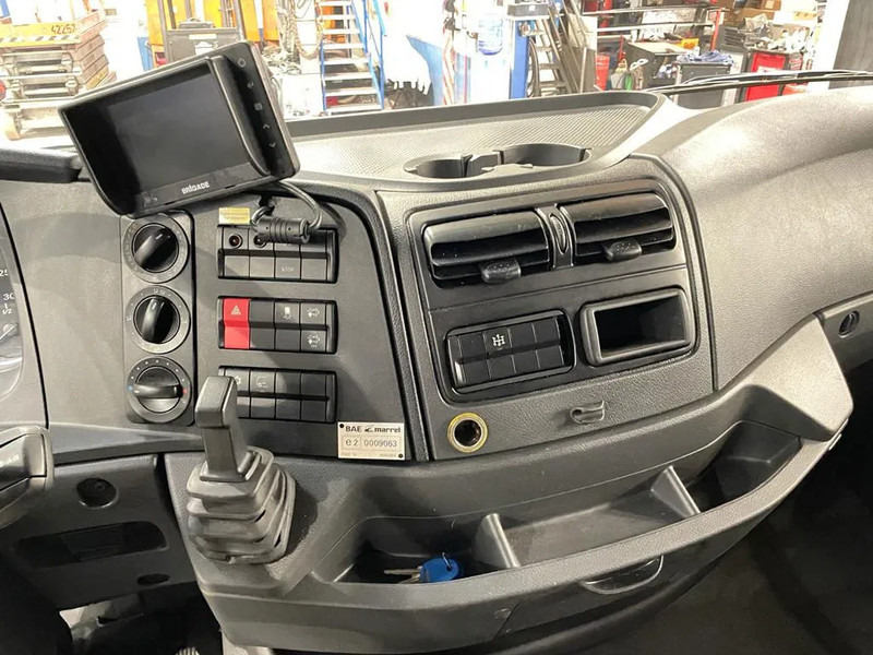 Mercedes-Benz Atego 1621 *Palfinger kraan*Containersysteem*luchtvering achteras*bluetooth - Kotalni prekucni tovornjak, Tovornjak z dvigalom: slika 5 Mercedes-Benz Atego 1621 *Palfinger kraan*Containersysteem*luchtvering achteras*bluetooth - Kotalni prekucni tovornjak, Tovornjak z dvigalom: slika 5