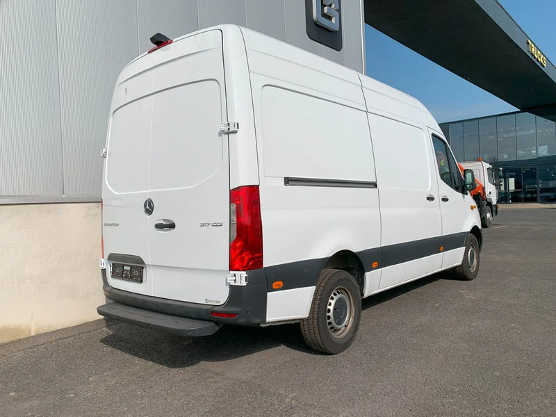 Mercedes-Benz Sprinter 317 CDI*NEW XARIOS 350*L2H2*360°CAMERA*TEMPOMAT*NAVIGATIE* - Hladilno vozilo: slika 2 Mercedes-Benz Sprinter 317 CDI*NEW XARIOS 350*L2H2*360°CAMERA*TEMPOMAT*NAVIGATIE* - Hladilno vozilo: slika 2