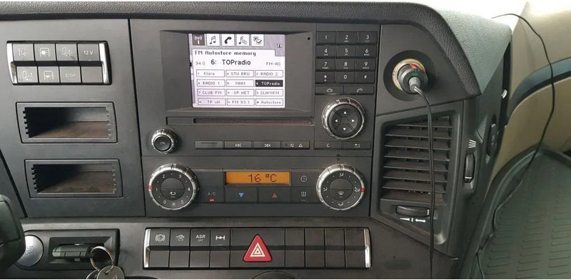 Mercedes-Benz Actros 1842 MLS - Vlačilec: slika 4 Mercedes-Benz Actros 1842 MLS - Vlačilec: slika 4