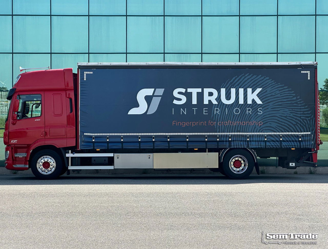 DAF CF 290 FA Space CAB Hardhouten Vloer 2500 KG Klep Nieuw Staat - Tovornjak zabojnik: slika 2 DAF CF 290 FA Space CAB Hardhouten Vloer 2500 KG Klep Nieuw Staat - Tovornjak zabojnik: slika 2