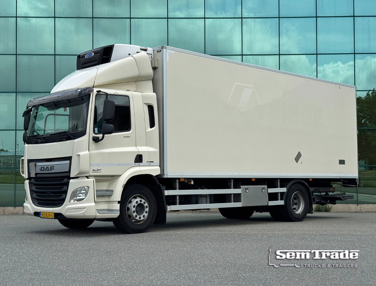 DAF CF 290 - Tovornjak hladilnik: slika 1 DAF CF 290 - Tovornjak hladilnik: slika 1