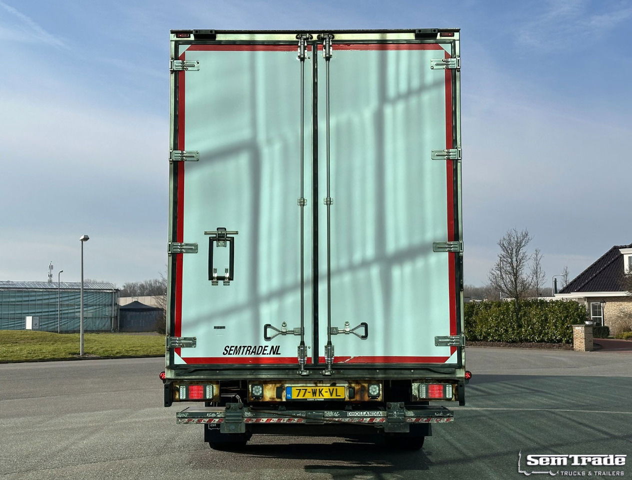 DAF XF 480 FAR SSC 6X2 50 CC Combi 2x Lift Carrier TRS Iceland TOP Condition NL - Tovornjak hladilnik: slika 4 DAF XF 480 FAR SSC 6X2 50 CC Combi 2x Lift Carrier TRS Iceland TOP Condition NL - Tovornjak hladilnik: slika 4