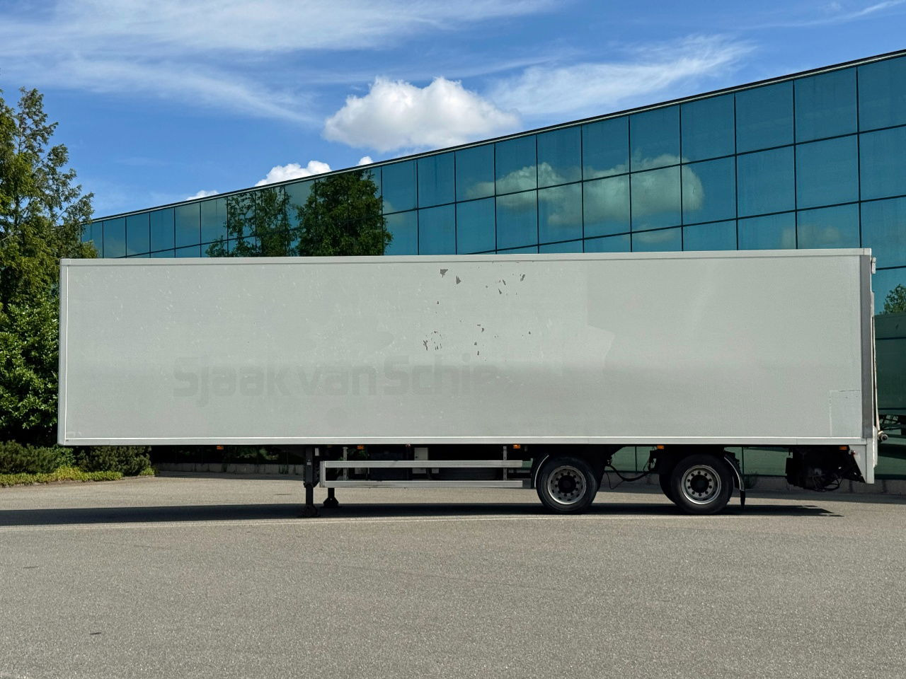 HTF 2-AS Heiwo 1240 x 250 x 272 CM Inwendig Stuuras Laadklep APK TOT 07-2026 - Polprikolica zabojnik: slika 2 HTF 2-AS Heiwo 1240 x 250 x 272 CM Inwendig Stuuras Laadklep APK TOT 07-2026 - Polprikolica zabojnik: slika 2