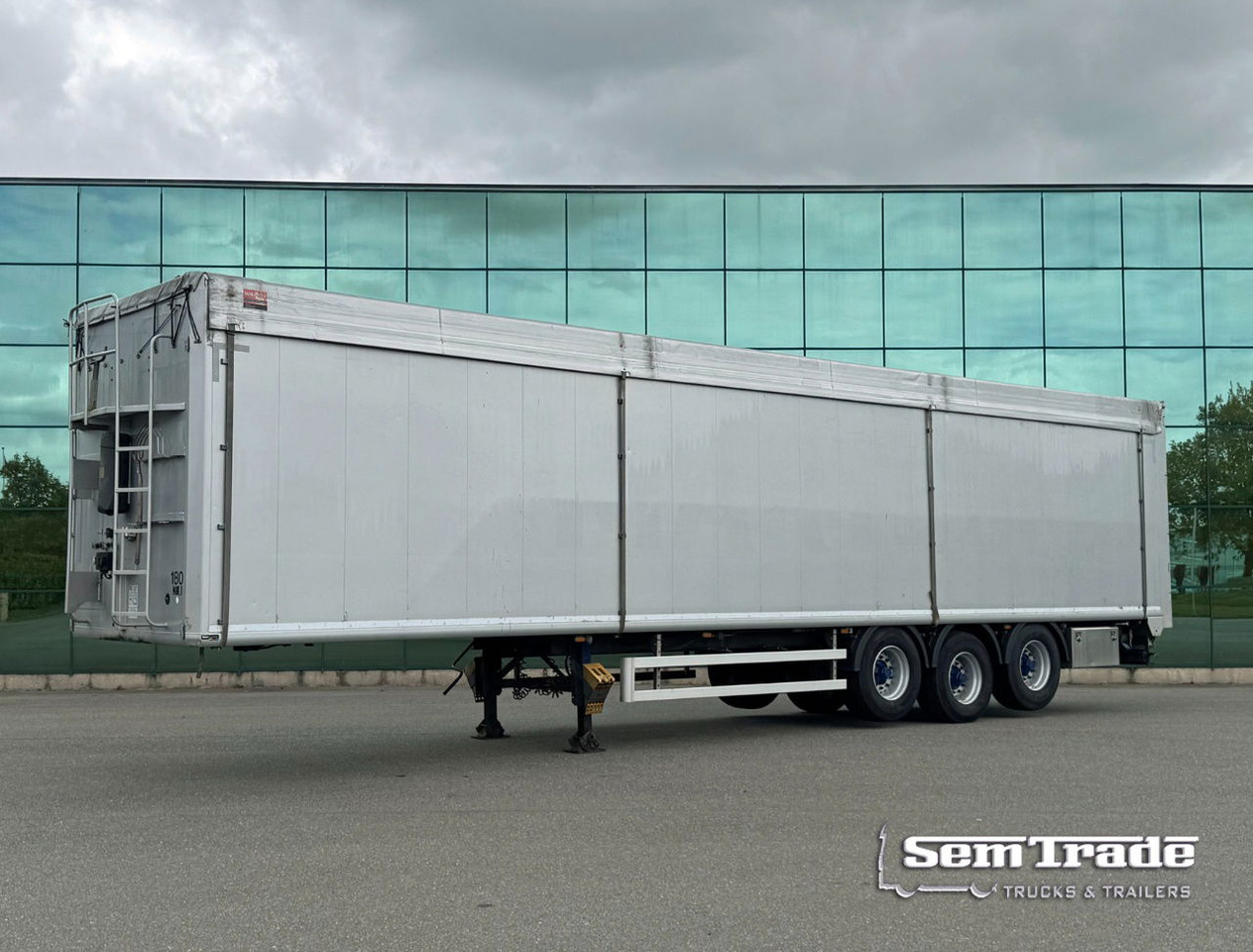 Kraker CF200 Cargo Floor 8 MM 2x Liftaxle BPW Axles Disc Brakes Super Condition - Tovorna pohodna polprikolica: slika 1 Kraker CF200 Cargo Floor 8 MM 2x Liftaxle BPW Axles Disc Brakes Super Condition - Tovorna pohodna polprikolica: slika 1
