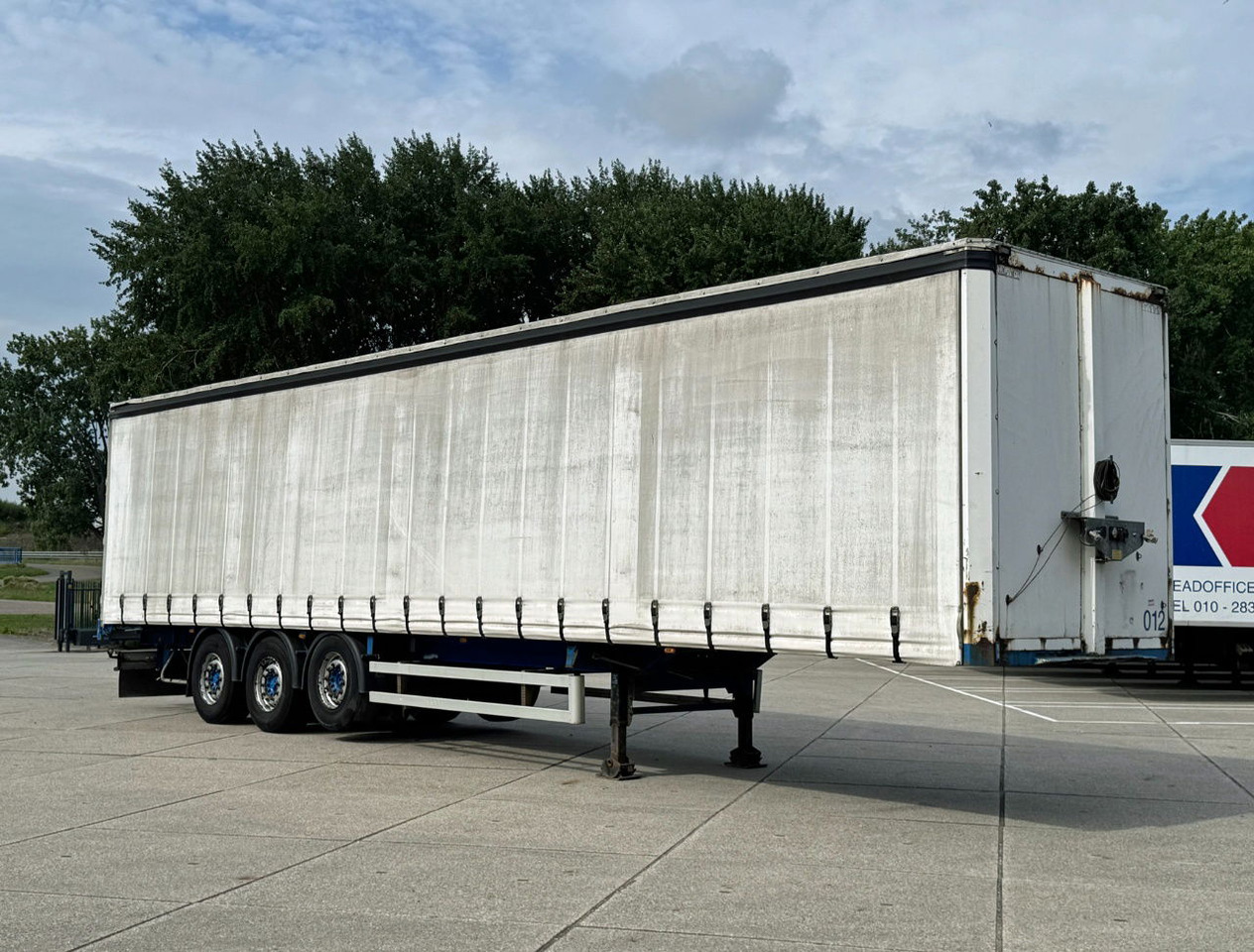 Polprikolica s ponjavo Renders 3 Axle Disc Brakes Lift Axle Nice Chassis Wooden Floor Sliding Roof: slika 7