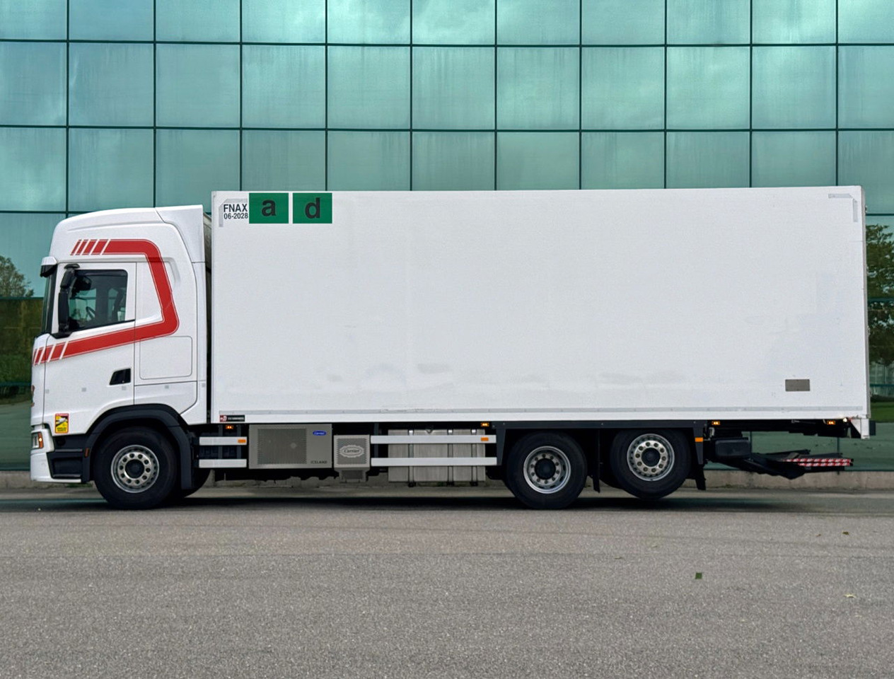 Scania S500 6X2 Retarder 815 x 250 x 275 CM Inside TOP Condition Holland Truck - Tovornjak hladilnik: slika 2 Scania S500 6X2 Retarder 815 x 250 x 275 CM Inside TOP Condition Holland Truck - Tovornjak hladilnik: slika 2