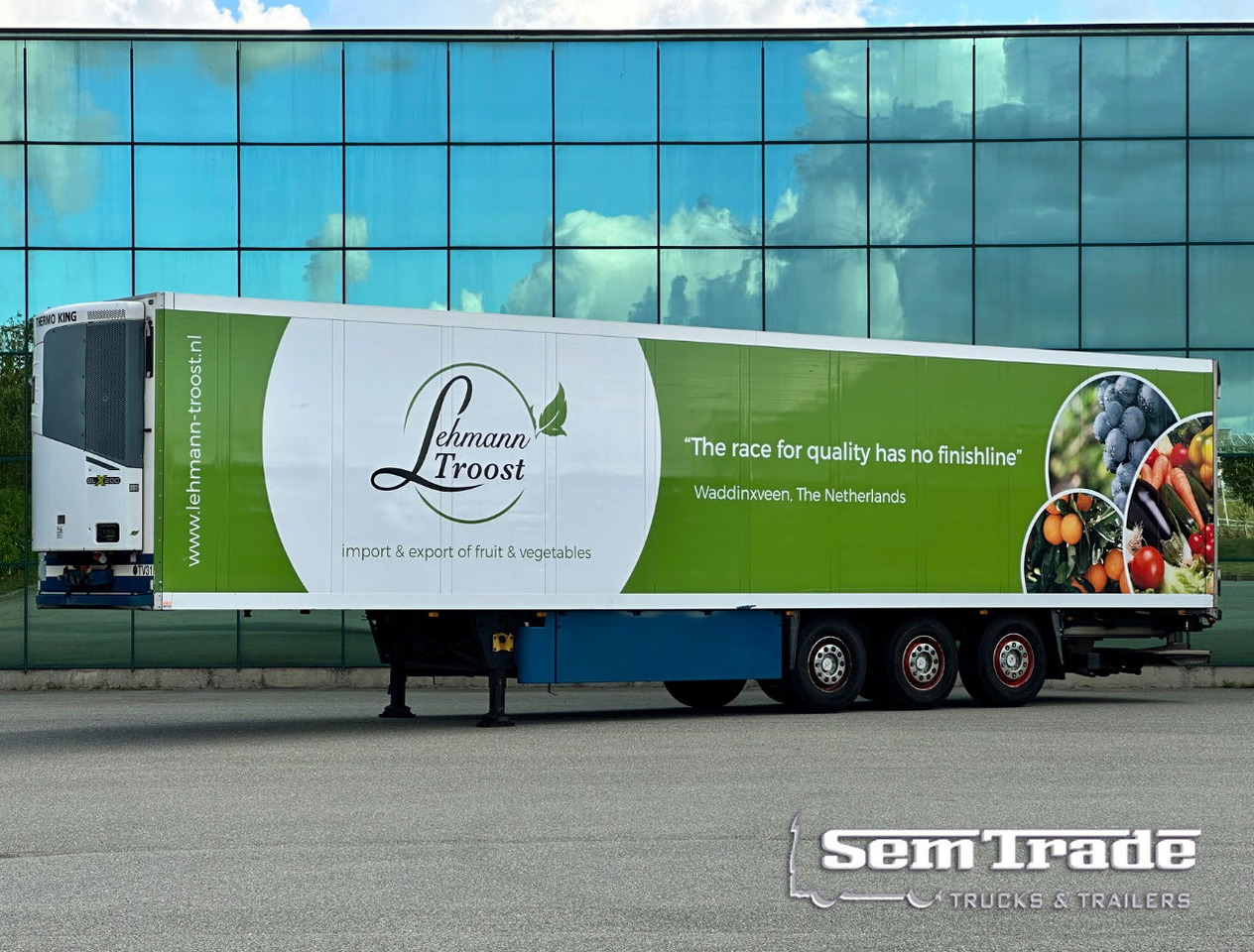Schmitz Cargobull SKO 24 Thermo King SLX 200 Only 3645 Engine Hours 2X Lift Axle Flowerwide 270 CM High Inside Tail Lift NL-Trailer - Polprikolica hladilnik: slika 1 Schmitz Cargobull SKO 24 Thermo King SLX 200 Only 3645 Engine Hours 2X Lift Axle Flowerwide 270 CM High Inside Tail Lift NL-Trailer - Polprikolica hladilnik: slika 1