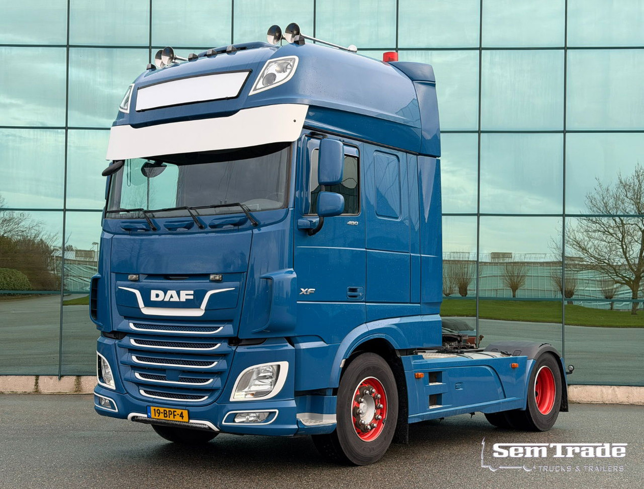 DAF XF 480 SSC Retarder - Intarder 2x Tanks Only 504.000 KM NEW APK-TUV Super Condition NL Truck - Vlačilec: slika 1 DAF XF 480 SSC Retarder - Intarder 2x Tanks Only 504.000 KM NEW APK-TUV Super Condition NL Truck - Vlačilec: slika 1