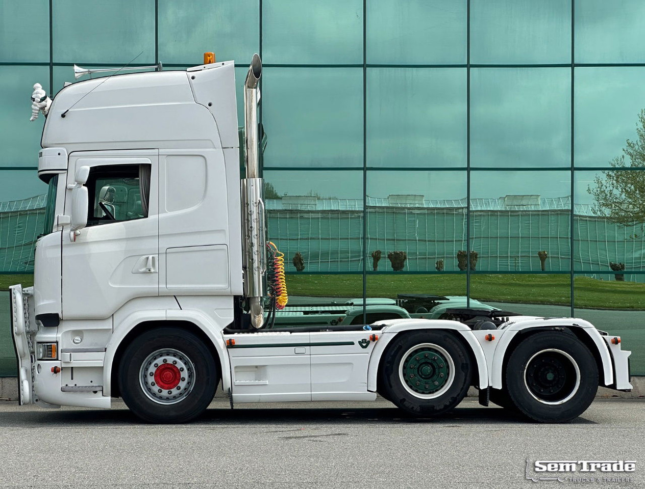 Scania R520 V8 Manual Gearbox Special Interior NEW Smart Tacho 2 Holland-Truck - Vlačilec: slika 2 Scania R520 V8 Manual Gearbox Special Interior NEW Smart Tacho 2 Holland-Truck - Vlačilec: slika 2