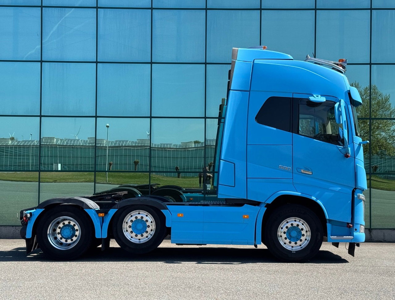 Volvo FH 500 6X2 Full AIR 671.000 KM 2x Tanks TOP Condition NL Truck - Vlačilec: slika 5 Volvo FH 500 6X2 Full AIR 671.000 KM 2x Tanks TOP Condition NL Truck - Vlačilec: slika 5