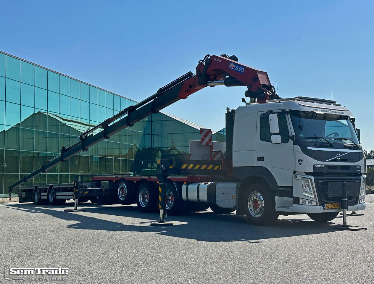 Volvo FMX 540 8X4 HMF 6020 K8 Kraan 231.000 KM + 2023 Sterk Trailer Super Condit - Tovornjak z dvigalom: slika 5 Volvo FMX 540 8X4 HMF 6020 K8 Kraan 231.000 KM + 2023 Sterk Trailer Super Condit - Tovornjak z dvigalom: slika 5