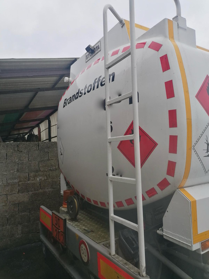 STOKOTA 20000 L, BOTTOM and TOP LOADING - Prikolica cisterna: slika 3 STOKOTA 20000 L, BOTTOM and TOP LOADING - Prikolica cisterna: slika 3