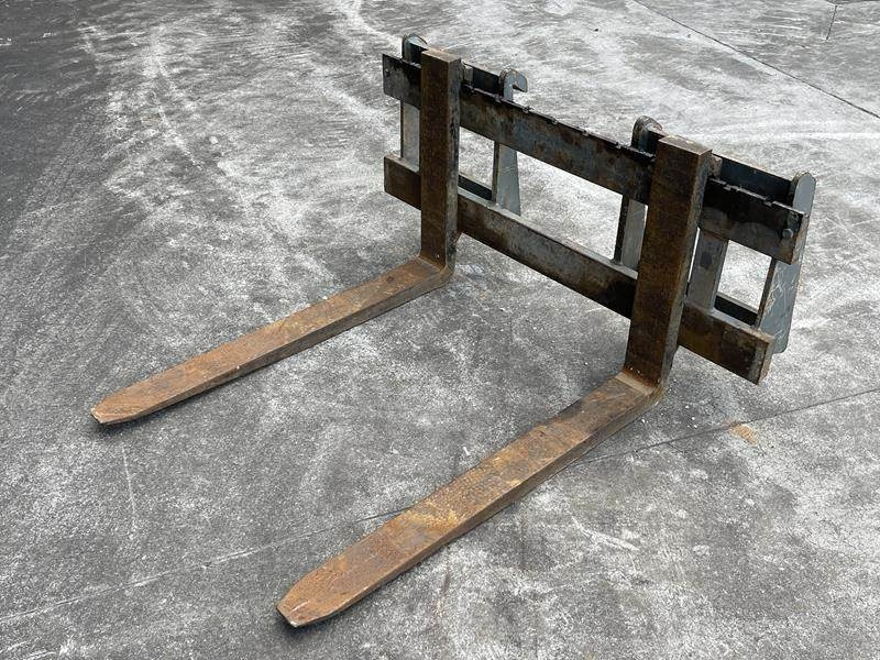 Bobcat S 450 - Kolesni nakladalec: slika 2 Bobcat S 450 - Kolesni nakladalec: slika 2