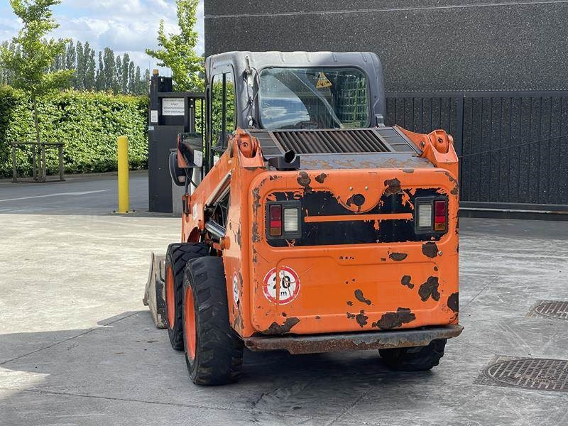 Bobcat S 450 - Kolesni nakladalec: slika 5 Bobcat S 450 - Kolesni nakladalec: slika 5