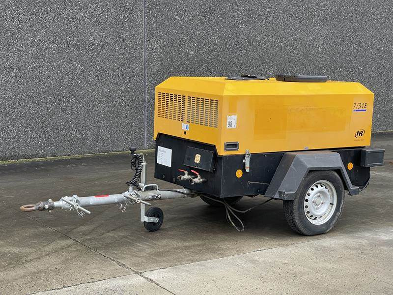 Doosan 7 / 31 E - Zračni kompresor: slika 1 Doosan 7 / 31 E - Zračni kompresor: slika 1