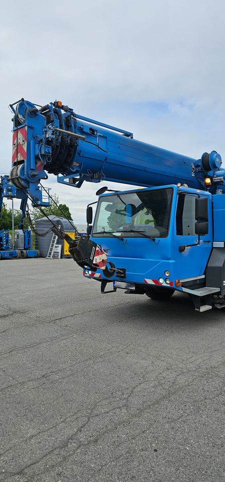 LIEBHERR LTM 1040-2.1 - Avtodvigalo: slika 3 LIEBHERR LTM 1040-2.1 - Avtodvigalo: slika 3