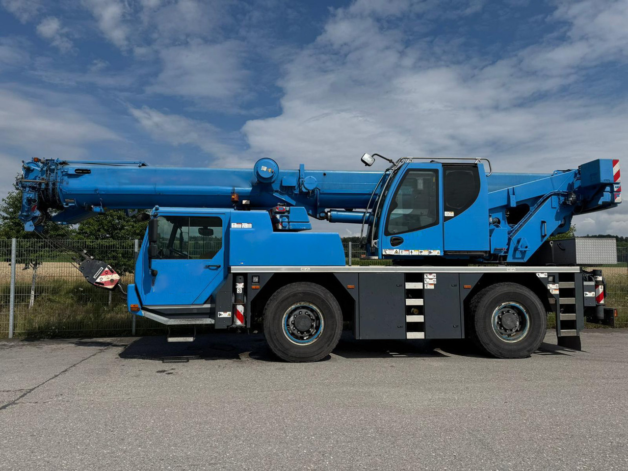 LIEBHERR LTM 1040-2.1 - Avtodvigalo: slika 4 LIEBHERR LTM 1040-2.1 - Avtodvigalo: slika 4