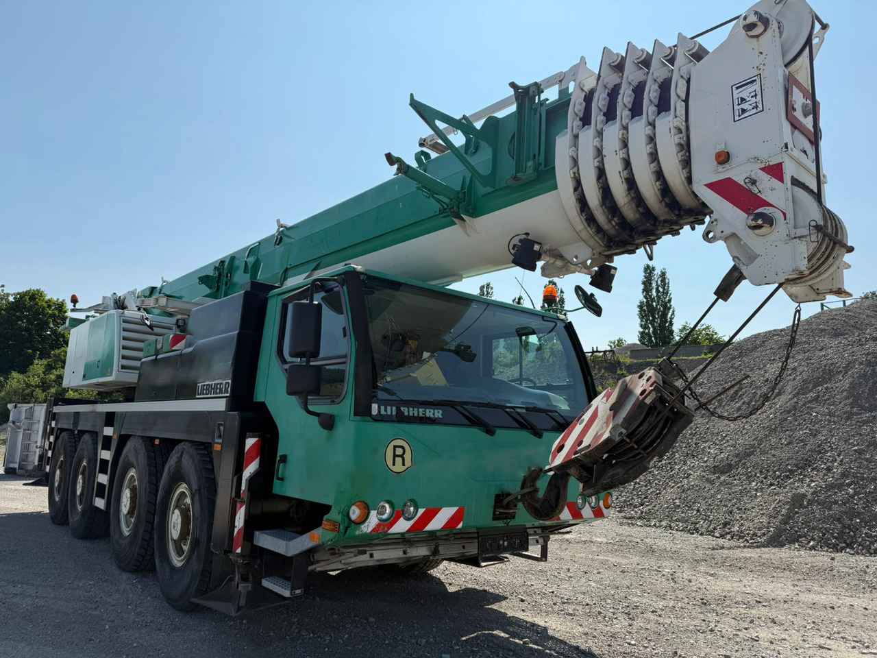 LIEBHERR LTM 1090-4.1 - Avtodvigalo: slika 4 LIEBHERR LTM 1090-4.1 - Avtodvigalo: slika 4