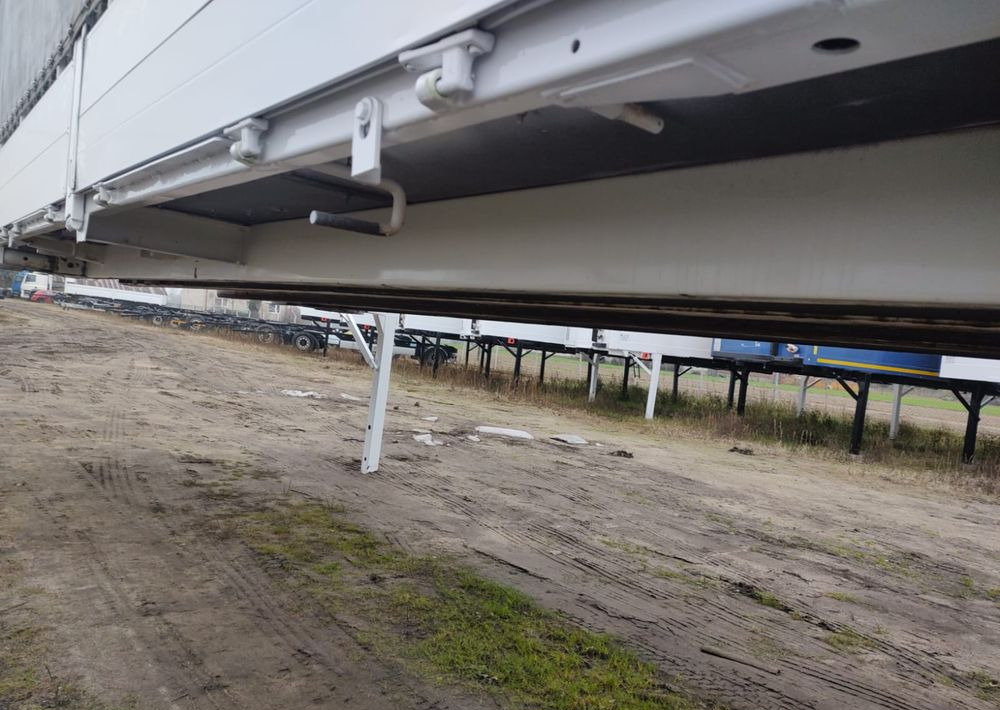 Krone Zabudow BDF Krone 7,45m 18 palet - Zamenljivo tovorišče s ponjavo: slika 5 Krone Zabudow BDF Krone 7,45m 18 palet - Zamenljivo tovorišče s ponjavo: slika 5