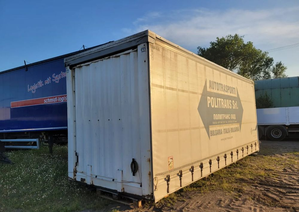 Krone Zabudowa Firanka - Zamenljivo tovorišče s ponjavo: slika 2 Krone Zabudowa Firanka - Zamenljivo tovorišče s ponjavo: slika 2