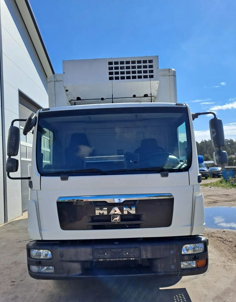 MAN TGL 12.220 Chłodnia agregat WKD-II SR - Tovornjak hladilnik: slika 4 MAN TGL 12.220 Chłodnia agregat WKD-II SR - Tovornjak hladilnik: slika 4