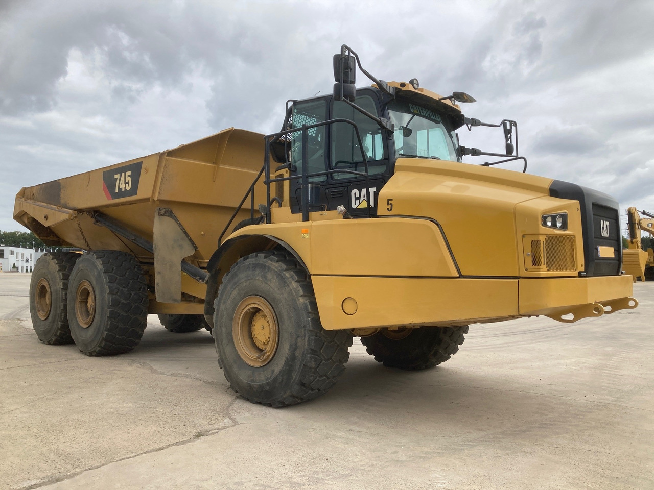 CATERPILLAR 745 - Zglobni demper: slika 4 CATERPILLAR 745 - Zglobni demper: slika 4