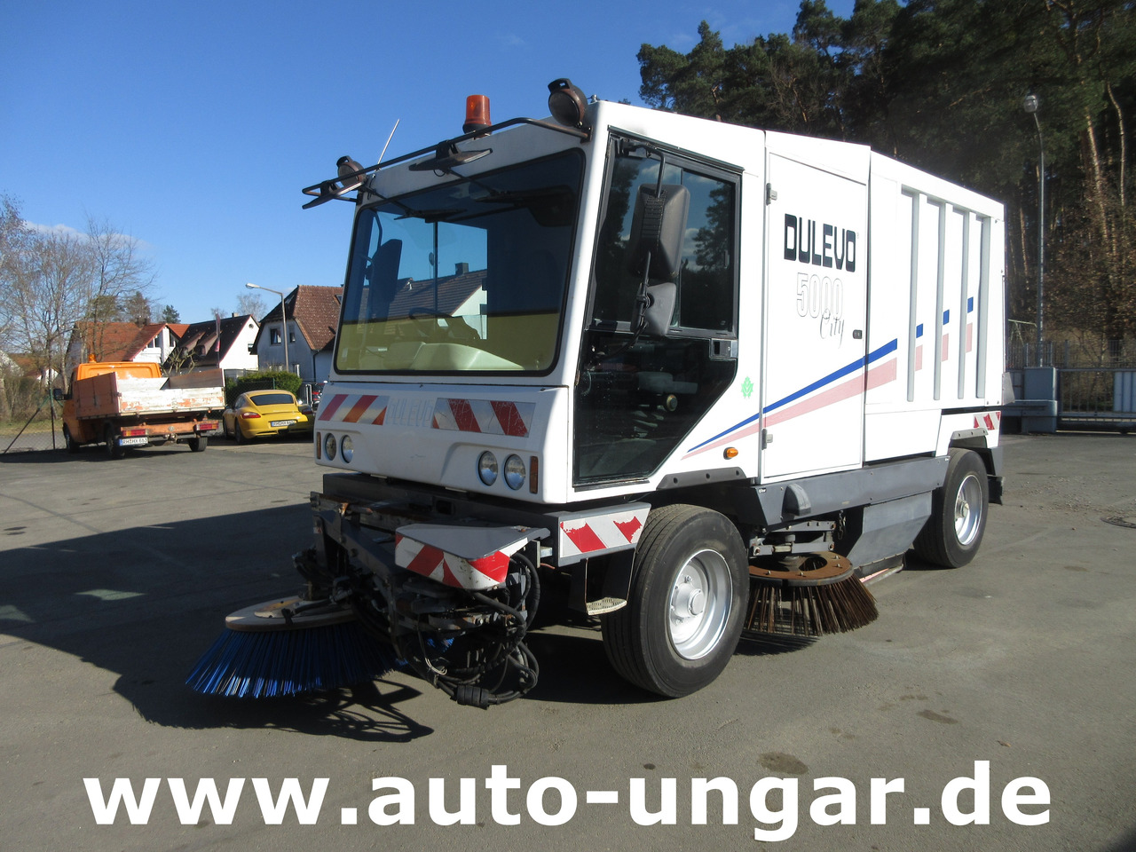 DULEVO 5000 City Hochentleerung Handsaugschlauch Frontbesen 4x4x4 - Vozilo za pometanje: slika 1 DULEVO 5000 City Hochentleerung Handsaugschlauch Frontbesen 4x4x4 - Vozilo za pometanje: slika 1
