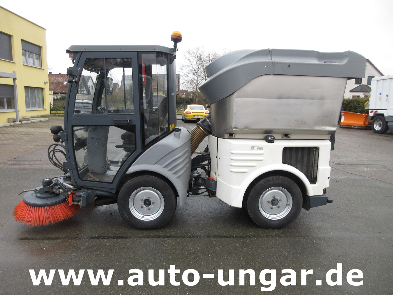 Vozilo za pometanje Hako Citymaster 4x4 CM1250 Knicklenkung Kehrmaschine streetsweper Kommunalfahrzeug: slika 6