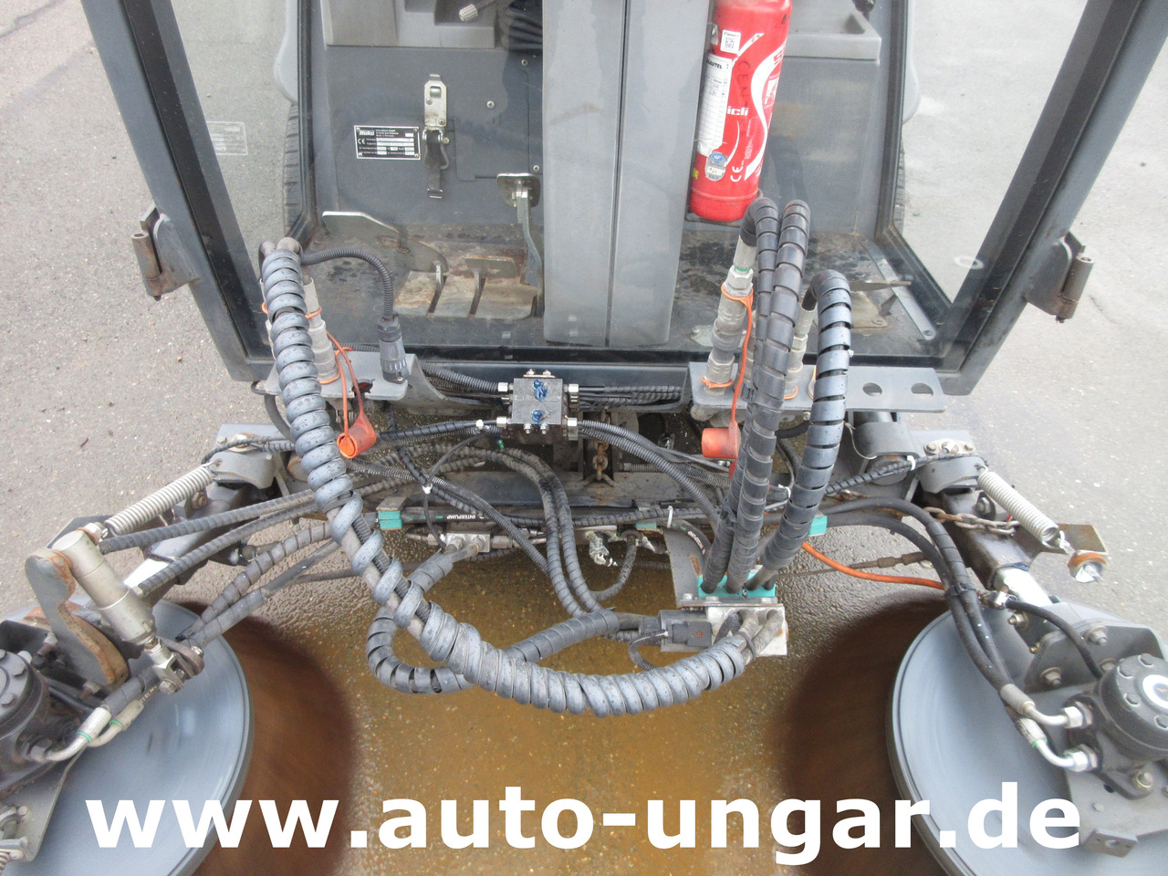 Hako Citymaster CM 1200 Kleinkehrmaschine 4x4 Geräteträger - Vozilo za pometanje: slika 5 Hako Citymaster CM 1200 Kleinkehrmaschine 4x4 Geräteträger - Vozilo za pometanje: slika 5