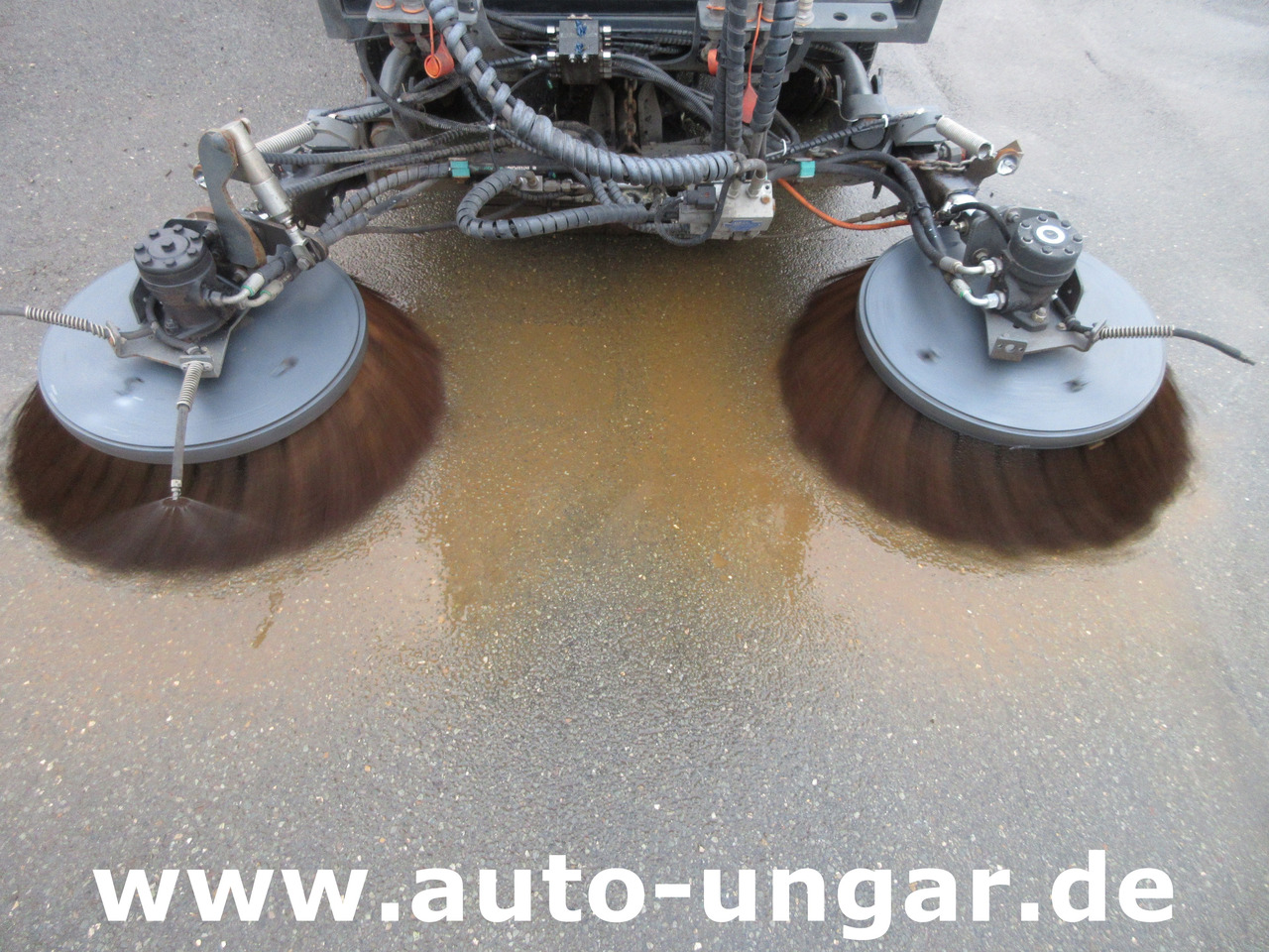 Hako Citymaster CM 1200 Kleinkehrmaschine 4x4 Geräteträger - Vozilo za pometanje: slika 3 Hako Citymaster CM 1200 Kleinkehrmaschine 4x4 Geräteträger - Vozilo za pometanje: slika 3