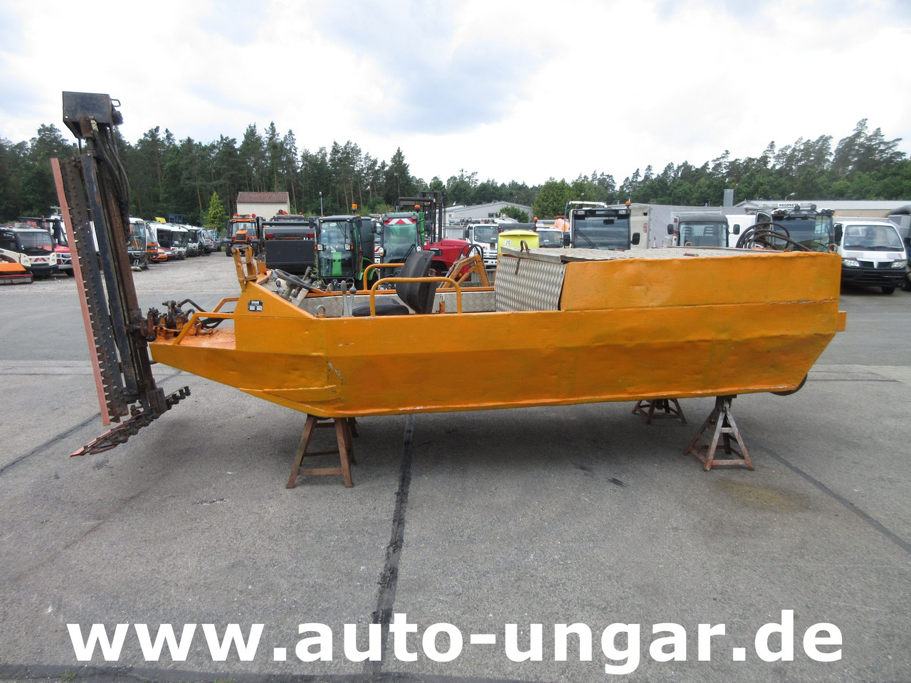 Gödde Mähboot O 420 T-Mähbalken + Seitenmäher Aquatic Weed Harvester - Komunalno/ Posebno vozilo: slika 2 Gödde Mähboot O 420 T-Mähbalken + Seitenmäher Aquatic Weed Harvester - Komunalno/ Posebno vozilo: slika 2