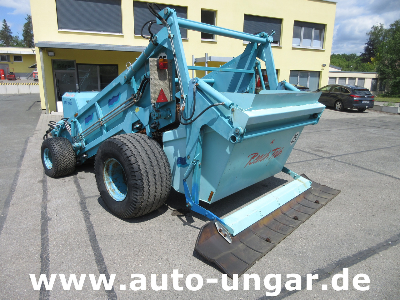 Kässbohrer BeachTech STR 2000 BeachCleaner Strandreiniger καθαριστής παραλίας - Komunalno/ Posebno vozilo: slika 3 Kässbohrer BeachTech STR 2000 BeachCleaner Strandreiniger καθαριστής παραλίας - Komunalno/ Posebno vozilo: slika 3