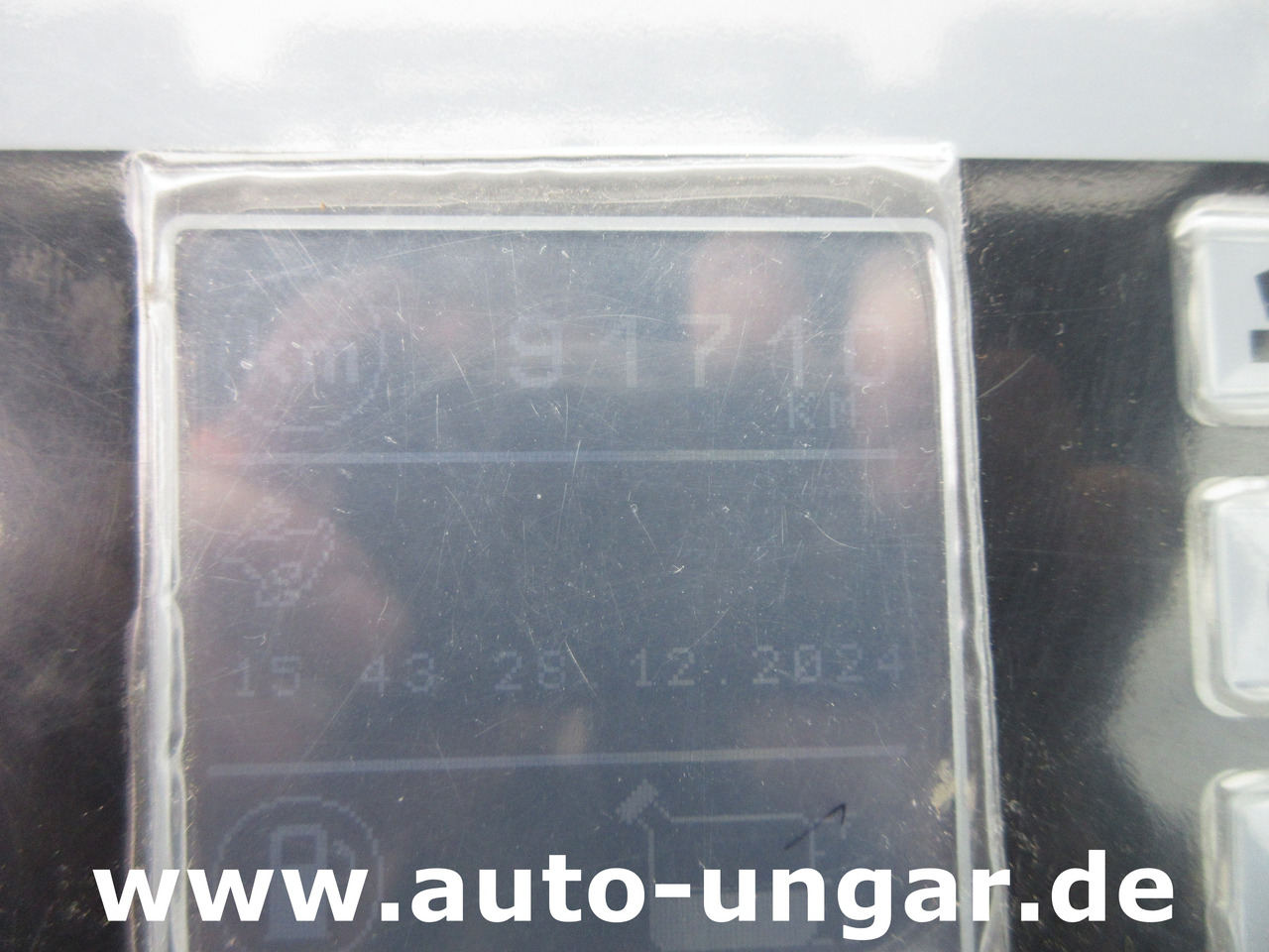 Komunalno/ Posebno vozilo Multicar Tremo X56 4x4 Euro 5 Bj. 2015 Trilety TXK Kehr-Aufbau Motorschaden: slika 18 Komunalno/ Posebno vozilo Multicar Tremo X56 4x4 Euro 5 Bj. 2015 Trilety TXK Kehr-Aufbau Motorschaden: slika 18