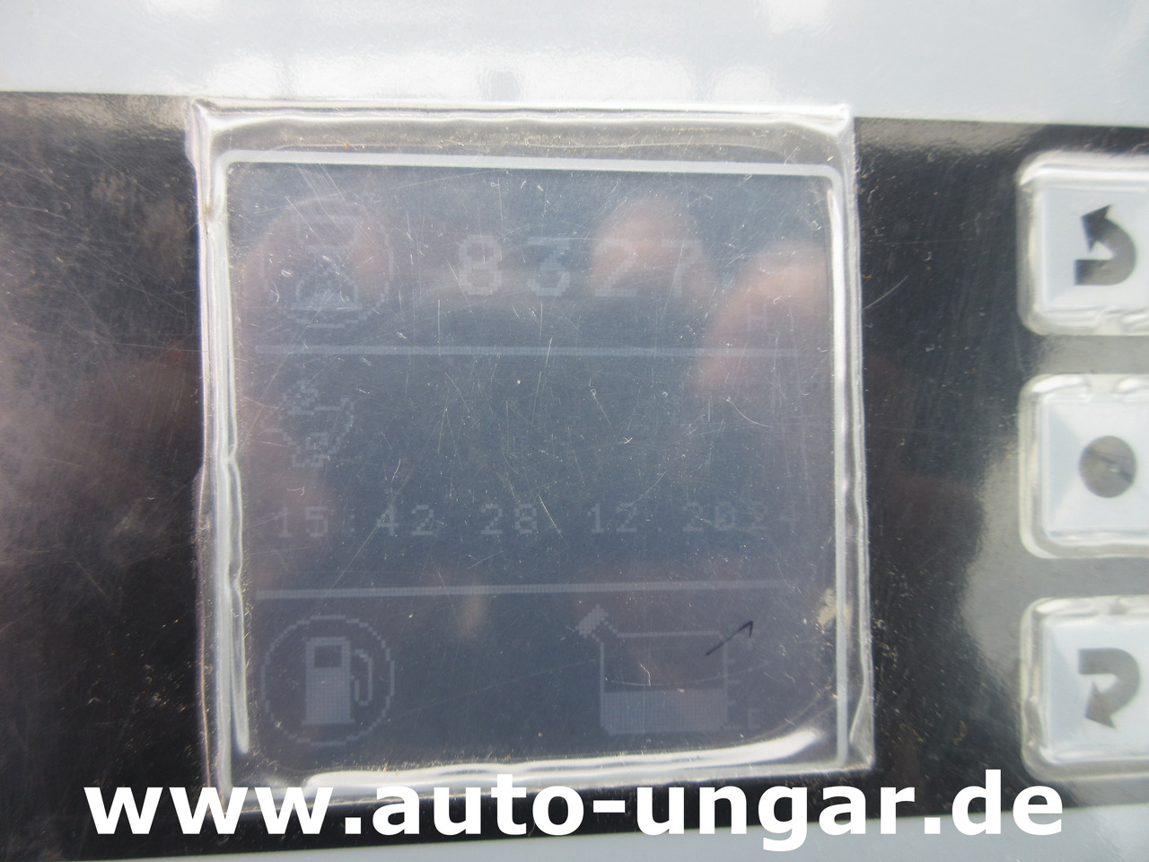 Komunalno/ Posebno vozilo Multicar Tremo X56 4x4 Euro 5 Bj. 2015 Trilety TXK Kehr-Aufbau Motorschaden: slika 16 Komunalno/ Posebno vozilo Multicar Tremo X56 4x4 Euro 5 Bj. 2015 Trilety TXK Kehr-Aufbau Motorschaden: slika 16