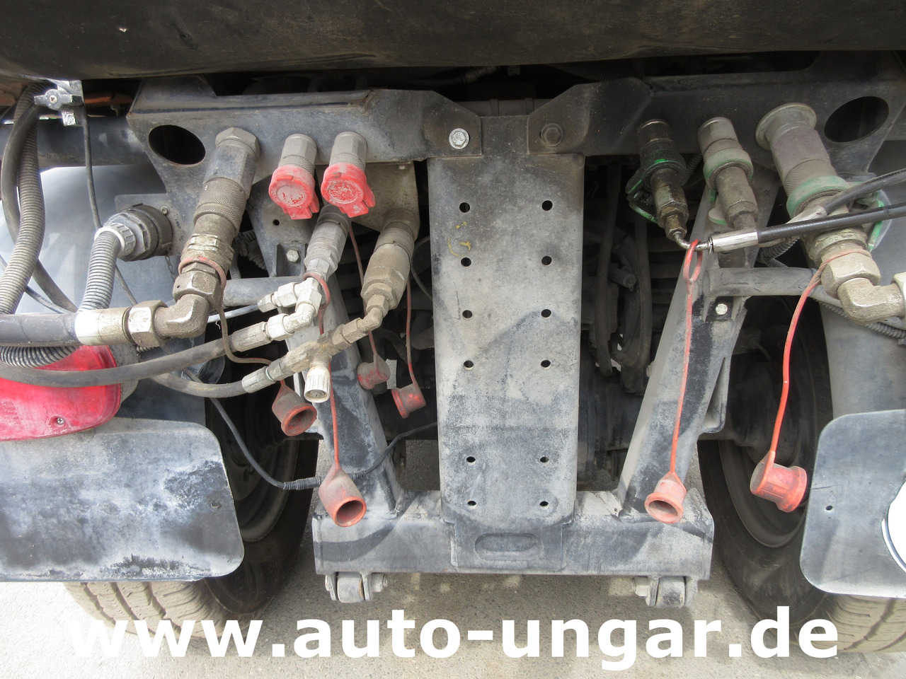 Komunalno/ Posebno vozilo Multicar Tremo X56 4x4 Euro 5 Bj. 2015 Trilety TXK Kehr-Aufbau Motorschaden: slika 12 Komunalno/ Posebno vozilo Multicar Tremo X56 4x4 Euro 5 Bj. 2015 Trilety TXK Kehr-Aufbau Motorschaden: slika 12