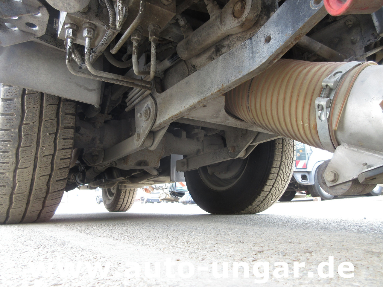 Komunalno/ Posebno vozilo Multicar Tremo X56 4x4 Euro 5 Bj. 2015 Trilety TXK Kehr-Aufbau Motorschaden: slika 10 Komunalno/ Posebno vozilo Multicar Tremo X56 4x4 Euro 5 Bj. 2015 Trilety TXK Kehr-Aufbau Motorschaden: slika 10