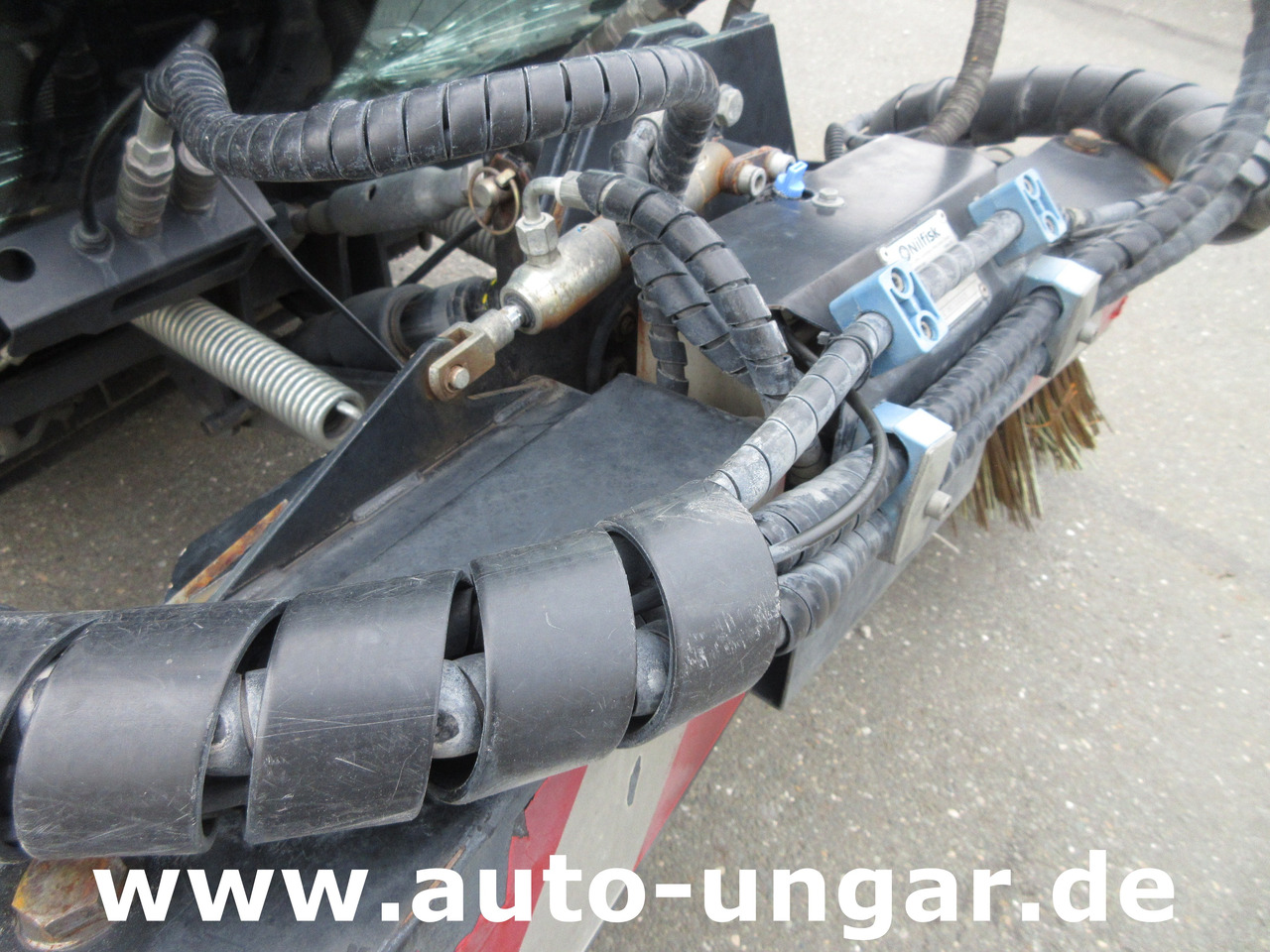 Nilfisk CR3500 CityRanger Schmidt Flexigo Multigo 4x4 Kehrmaschine Geräteträger - Vozilo za pometanje: slika 5 Nilfisk CR3500 CityRanger Schmidt Flexigo Multigo 4x4 Kehrmaschine Geräteträger - Vozilo za pometanje: slika 5