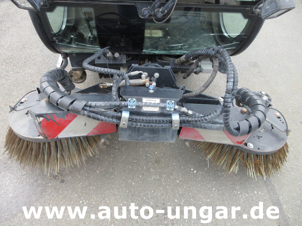 Nilfisk CR3500 CityRanger Schmidt Flexigo Multigo 4x4 Kehrmaschine Geräteträger - Vozilo za pometanje: slika 3 Nilfisk CR3500 CityRanger Schmidt Flexigo Multigo 4x4 Kehrmaschine Geräteträger - Vozilo za pometanje: slika 3