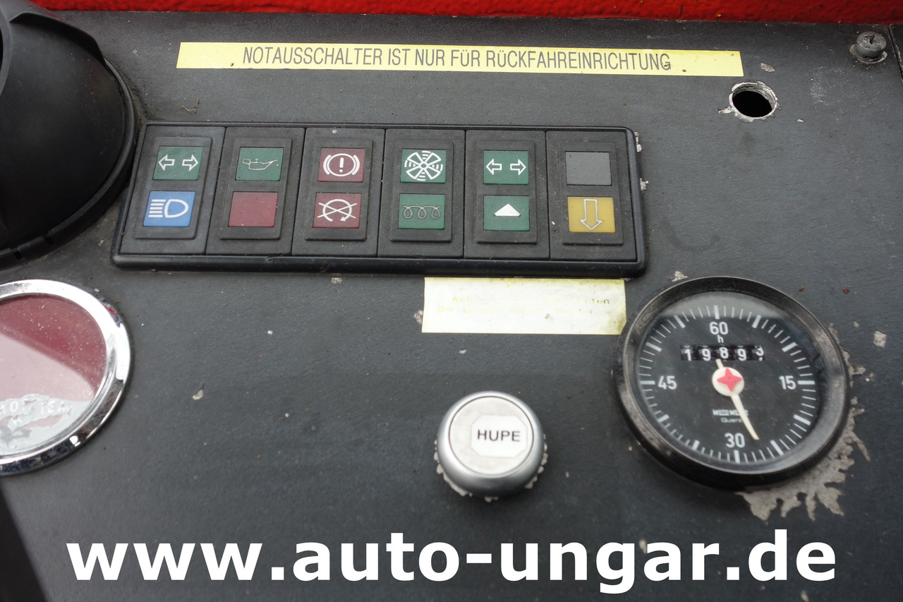 Traktor za prevoz prtljage ROFAN ZD44F Jenbacher Pushback  Pull - Tractor GSE Gepäckschlepper Industrieschlepper: slika 16