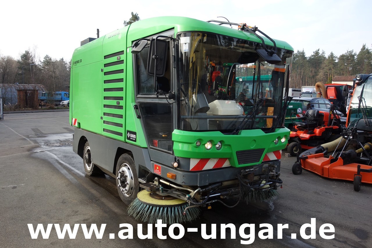 Ravo CR 540 XL Compact Kehrmaschine Euro 5 - Vozilo za pometanje: slika 1 Ravo CR 540 XL Compact Kehrmaschine Euro 5 - Vozilo za pometanje: slika 1