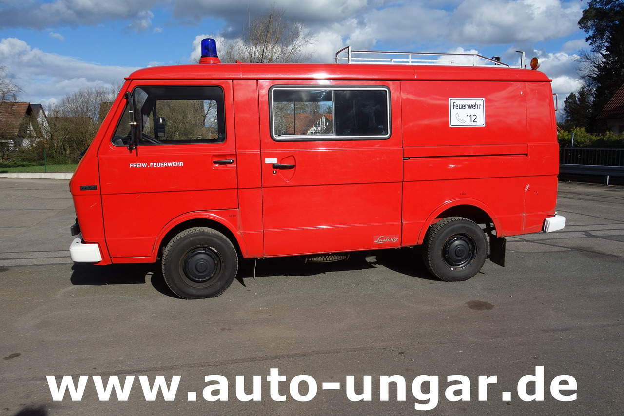 VOLKSWAGEN VW LT 31 Typ 281 TSF Tragkraftspritzenfahrzeug Feuerwehr - Mali kombi: slika 2 VOLKSWAGEN VW LT 31 Typ 281 TSF Tragkraftspritzenfahrzeug Feuerwehr - Mali kombi: slika 2