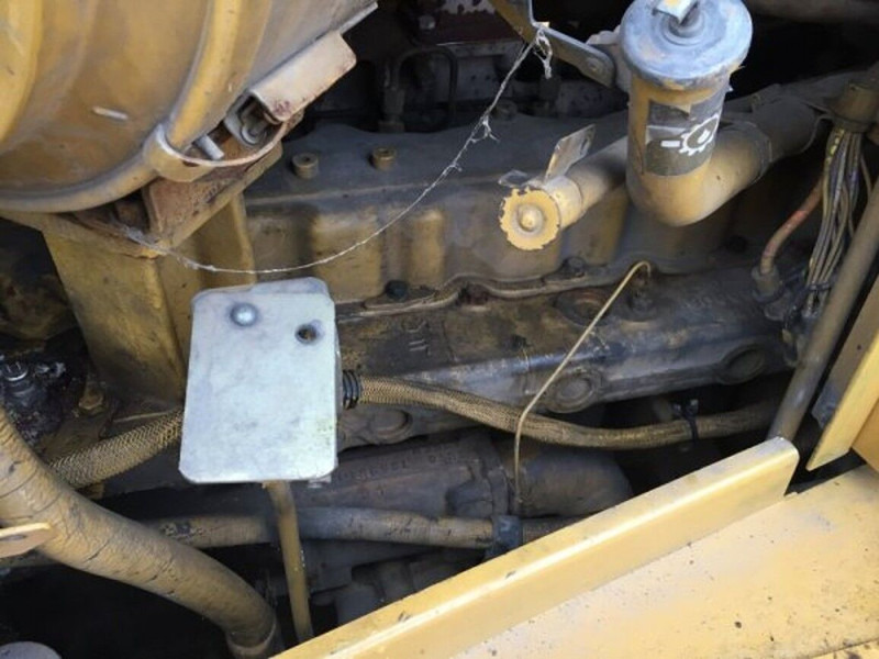 Caterpillar D6H LGP II lizing Caterpillar D6H LGP II: slika 10 Caterpillar D6H LGP II lizing Caterpillar D6H LGP II: slika 10