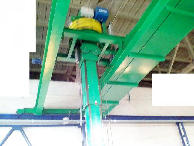 Demag +(CZ) Iteco (el. 2t/4.2m teleskop 25m - Žerjav: slika 2 Demag +(CZ) Iteco (el. 2t/4.2m teleskop 25m - Žerjav: slika 2