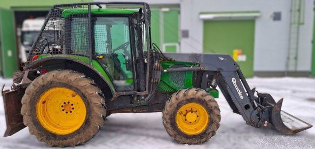 John Deere 6220 SE +Quicke +Igland twin - Gozdarska oprema: slika 5 John Deere 6220 SE +Quicke +Igland twin - Gozdarska oprema: slika 5