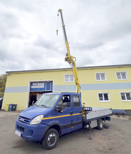 Iveco 50C18 Daily 3.D 16V +Effer - Dostavno vozilo s kesonom, Dostavno vozilo z dvojno kabino: slika 1 Iveco 50C18 Daily 3.D 16V +Effer - Dostavno vozilo s kesonom, Dostavno vozilo z dvojno kabino: slika 1